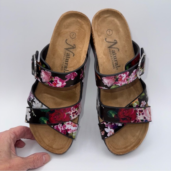 Natural Reflections Floral Women's Sandals Size 7 Like New - Picture 11 of 14